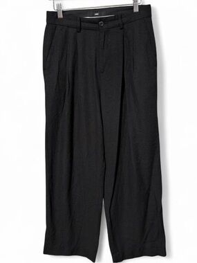 black wide leg trousers with pleats #trousers MMlC 
31x30 10” opening